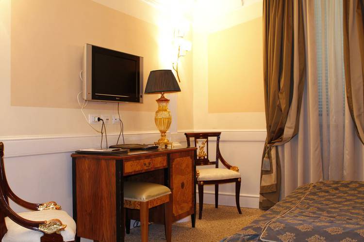 Habitación individual Boutique Hotel Trevi Roma Habitación individual Boutique Hotel Trevi Roma