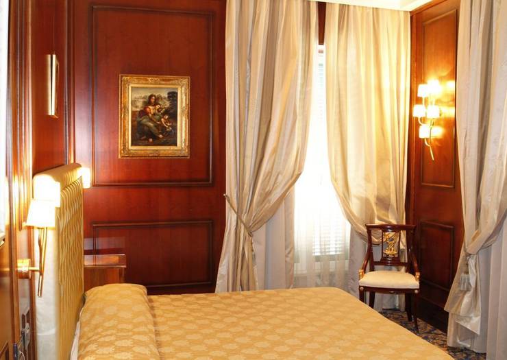 Chambre triple standard Boutique Hôtel Trevi Rome